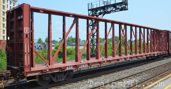 Car/wagon AOK27835 right side / coté droit